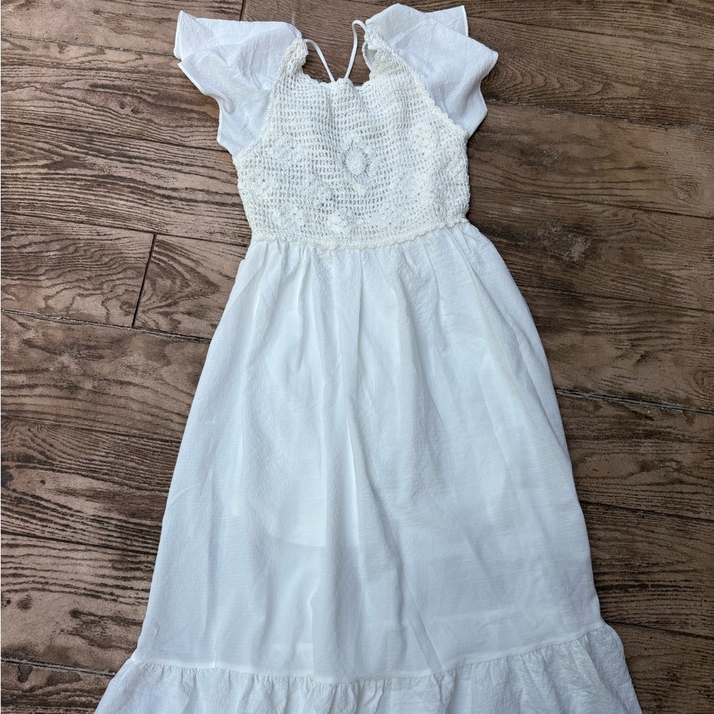 Entro Ivory Crochet Casual Dress